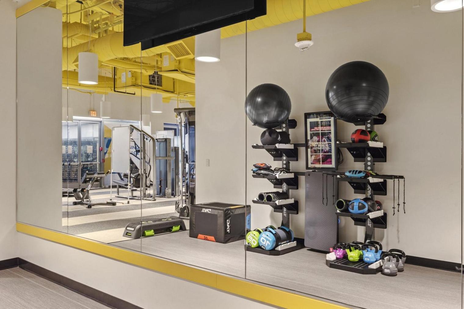 Apartment Koreatown W Lounge Gym Nr Metro Lax-1175
